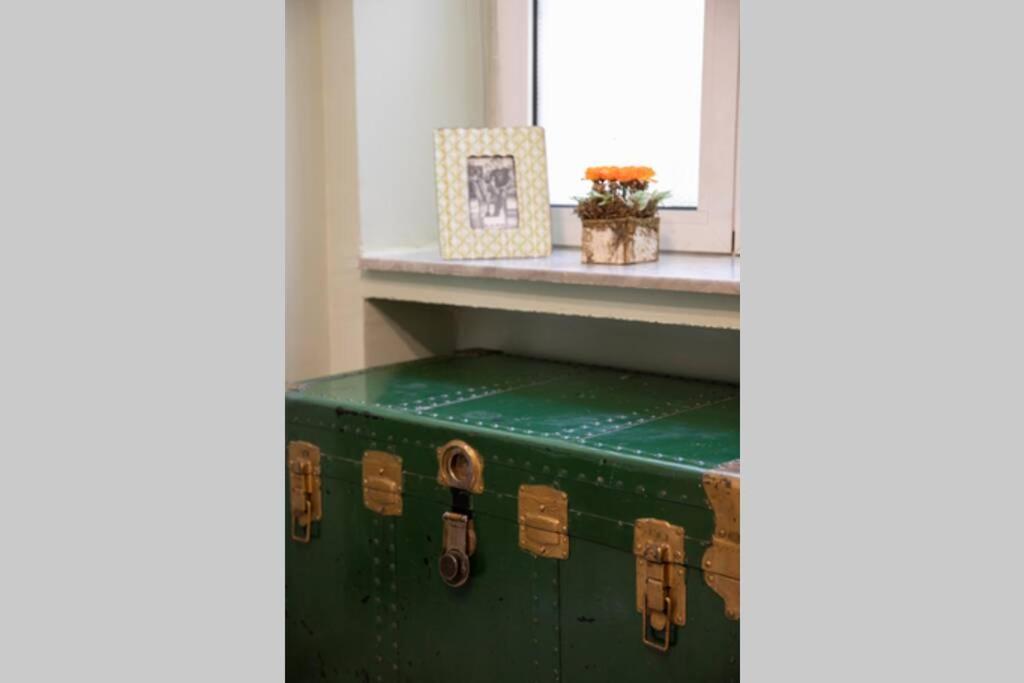 Plaka Filotheis House A Apartment Athens Ngoại thất bức ảnh